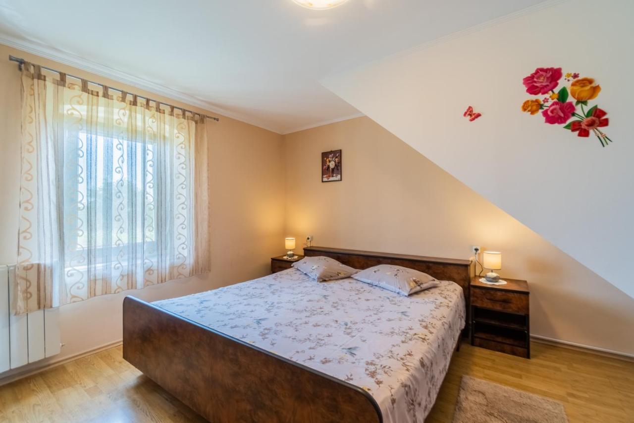 House Gracijela, Village Bulici Sajini Экстерьер фото