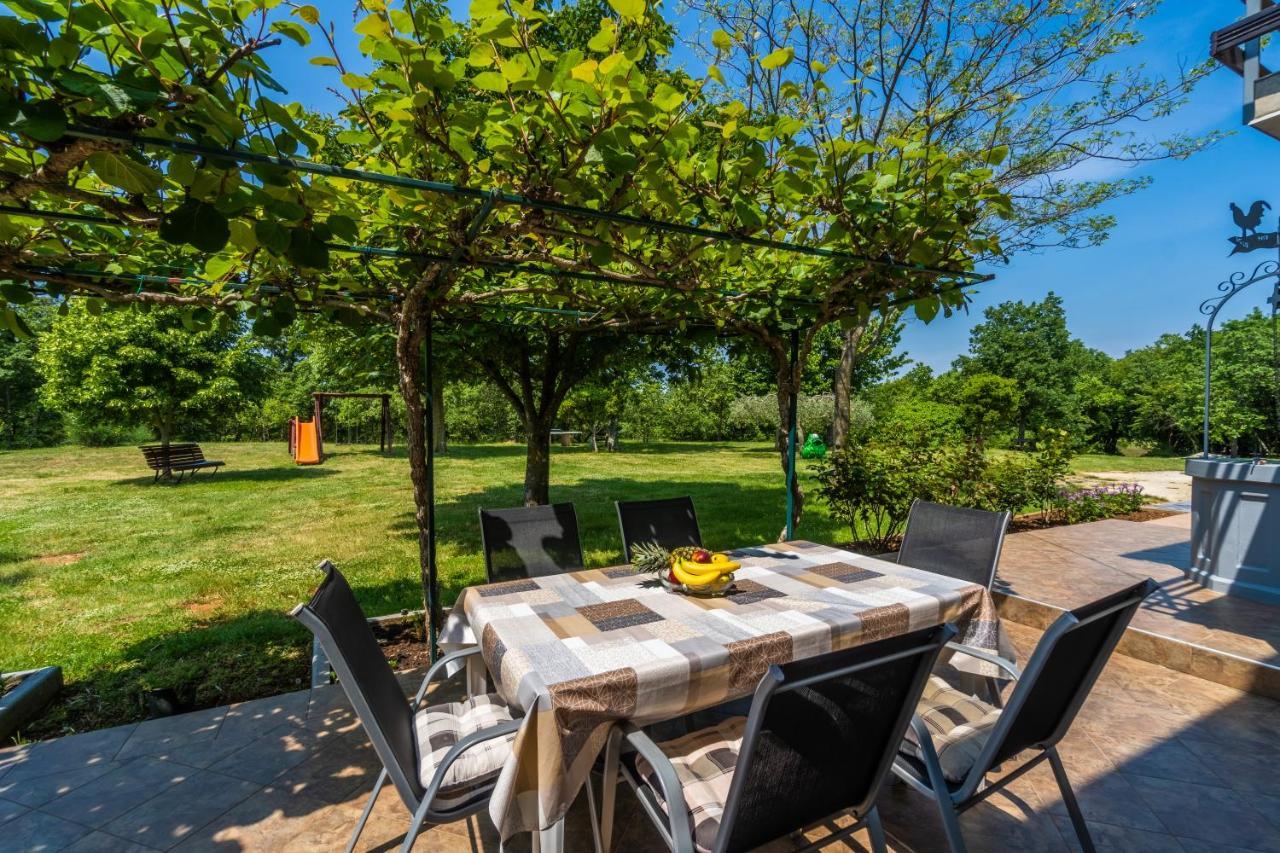 House Gracijela, Village Bulici Sajini Экстерьер фото
