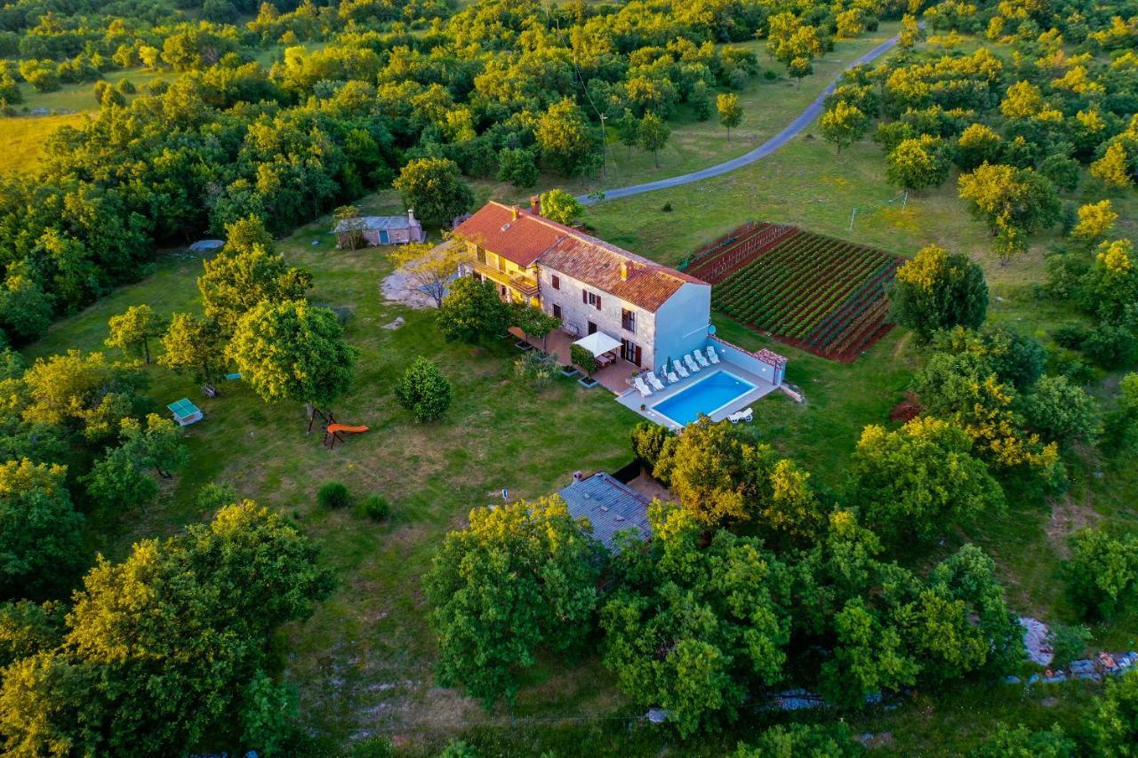 House Gracijela, Village Bulici Sajini Экстерьер фото