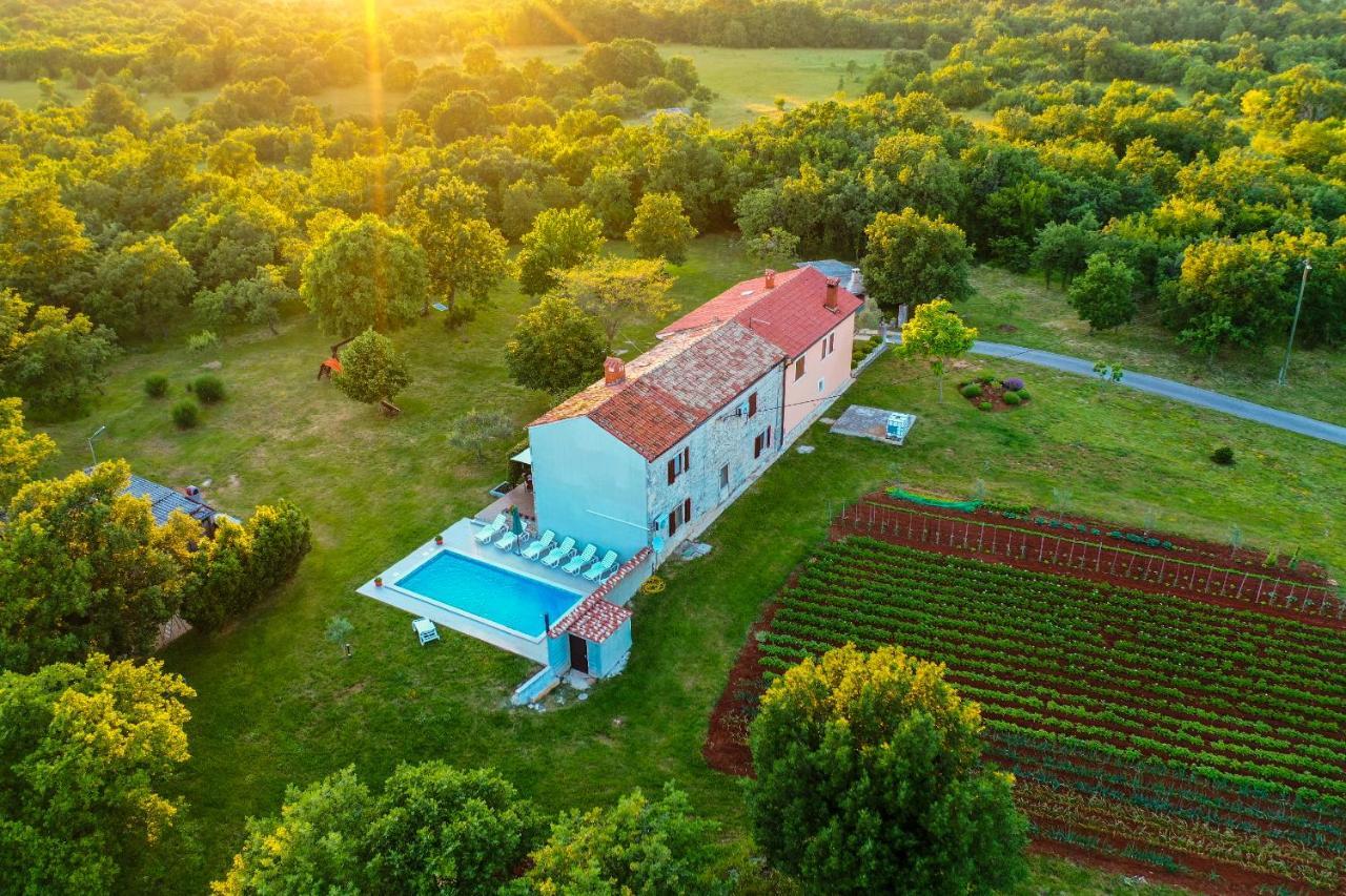 House Gracijela, Village Bulici Sajini Экстерьер фото