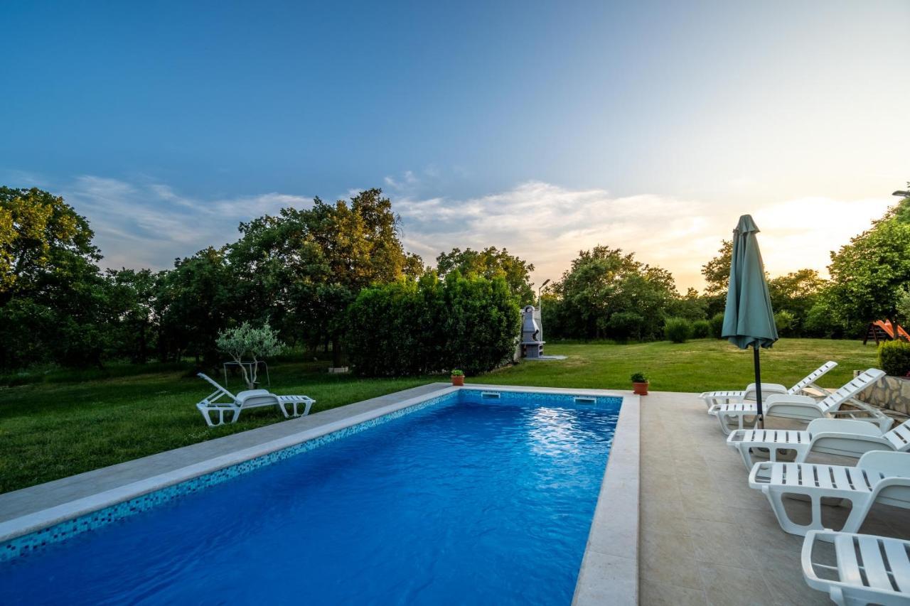 House Gracijela, Village Bulici Sajini Экстерьер фото