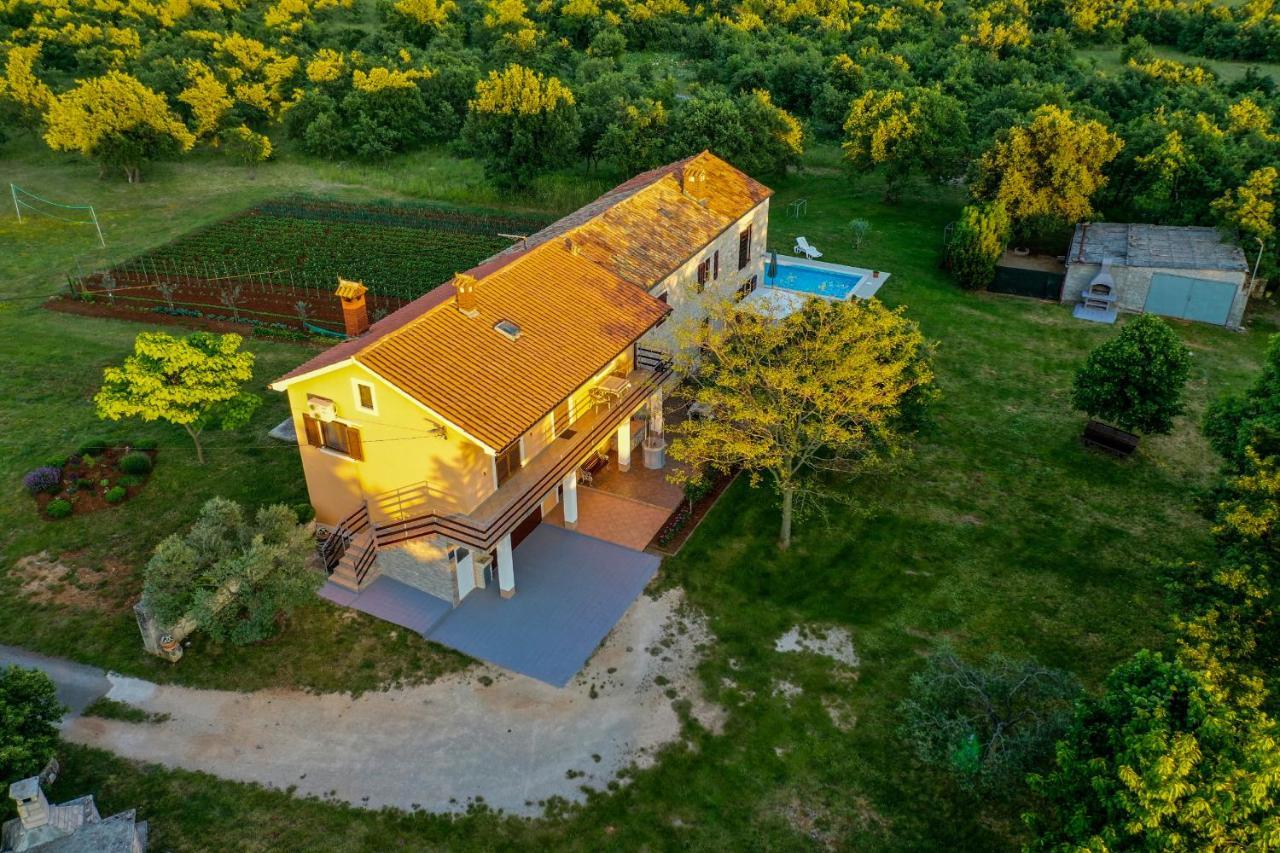 House Gracijela, Village Bulici Sajini Экстерьер фото