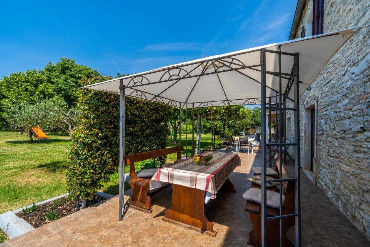 House Gracijela, Village Bulici Sajini Экстерьер фото